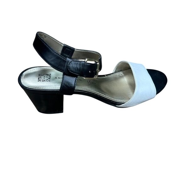Anne Klein Petrona Black and White Block Heel Strappy Open Toe Sandals Size 7 - Picture 3 of 9